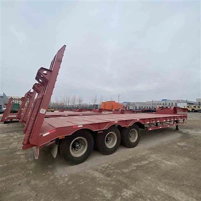 נגרר 80 טון 3 סרנים